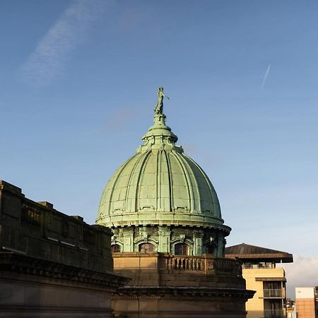 City View - A Stunning 2 Bed Apartment Glasgow Bagian luar foto