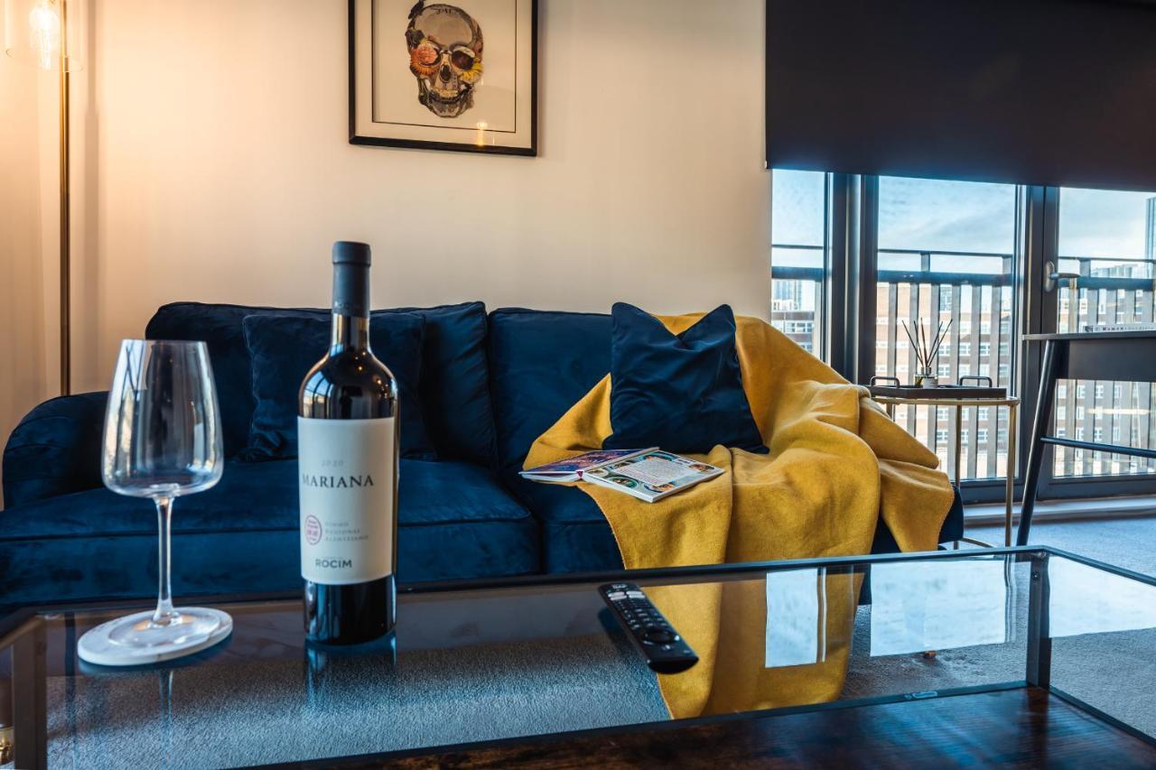 City View - A Stunning 2 Bed Apartment Glasgow Bagian luar foto