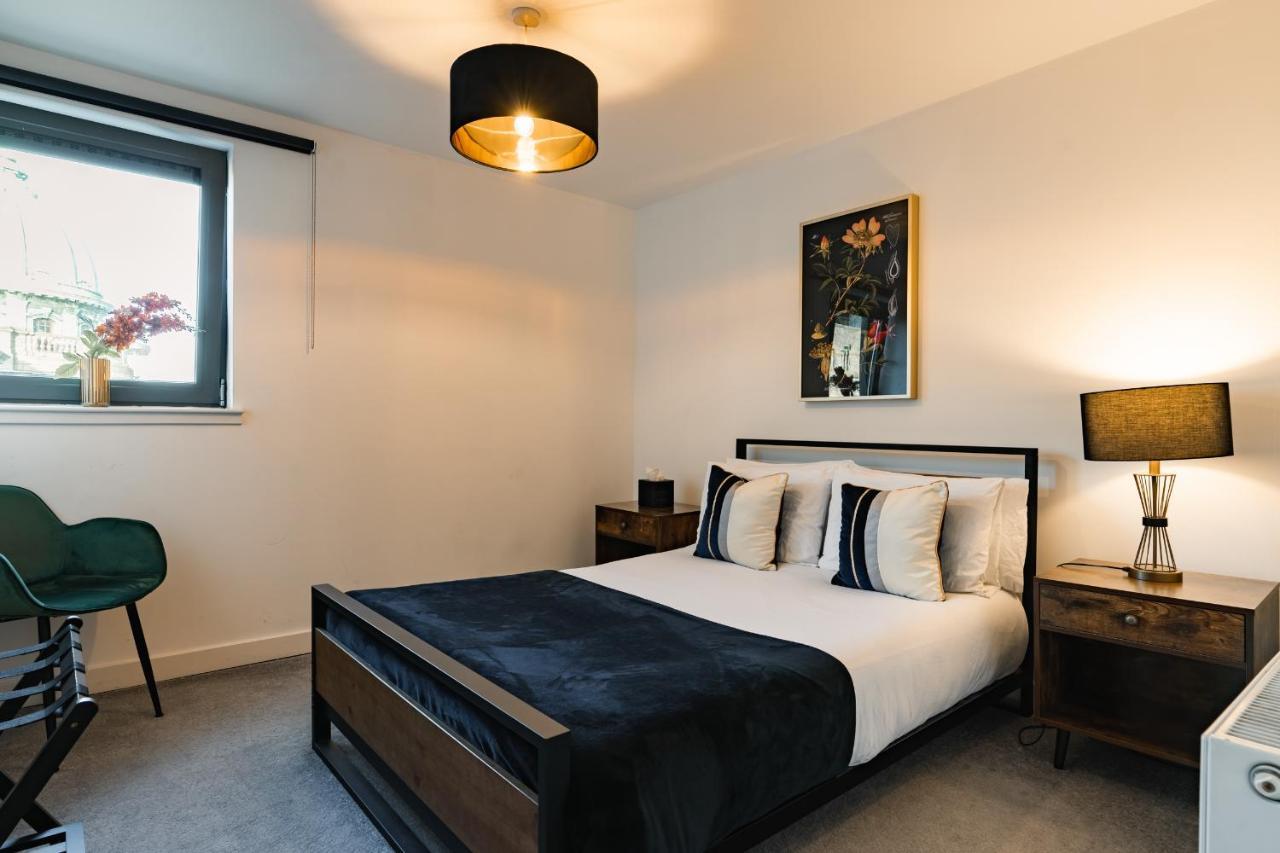 City View - A Stunning 2 Bed Apartment Glasgow Bagian luar foto